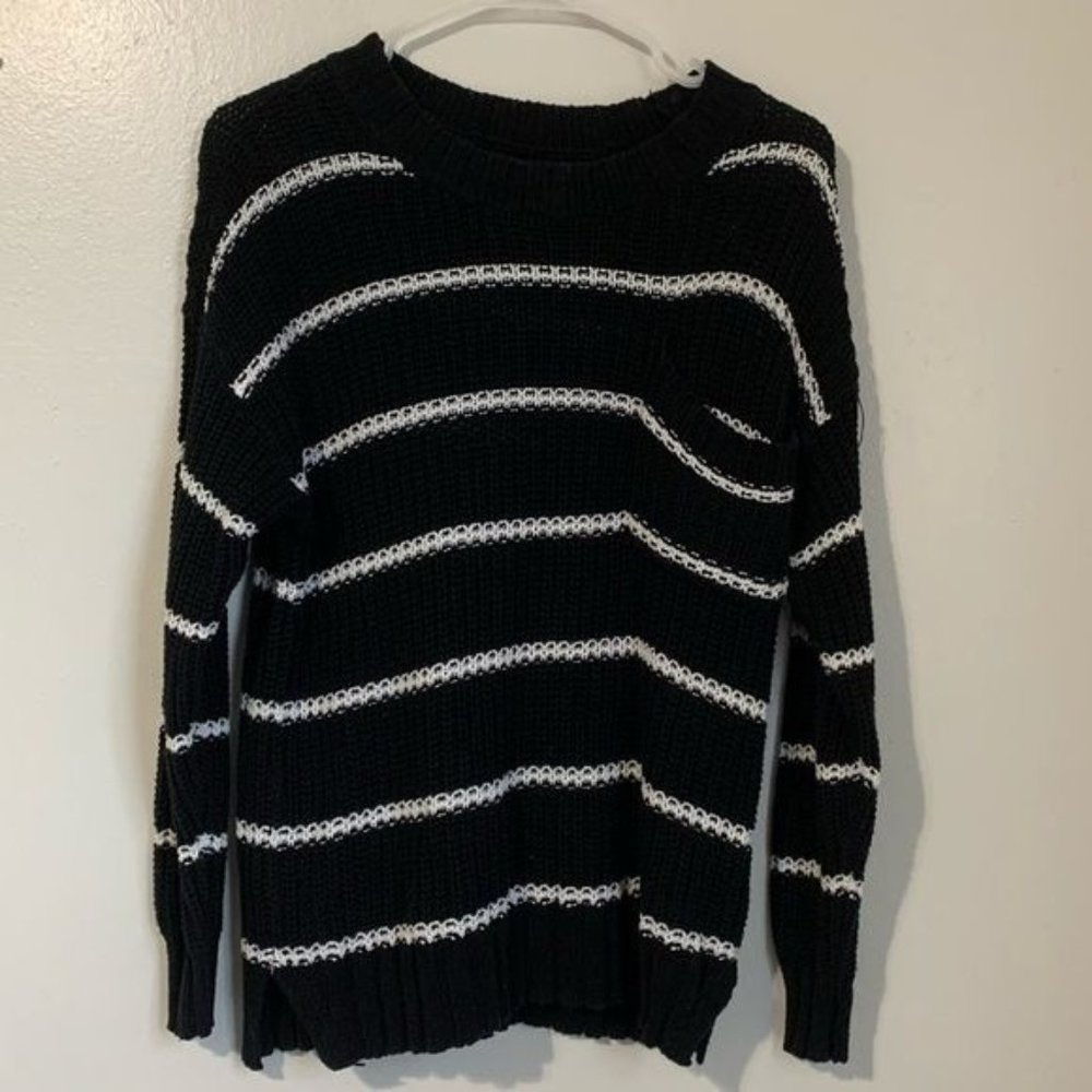 American Eagle Tunic Sweater XS  Black White Stripe Pocket Preppy Stretch Oversi